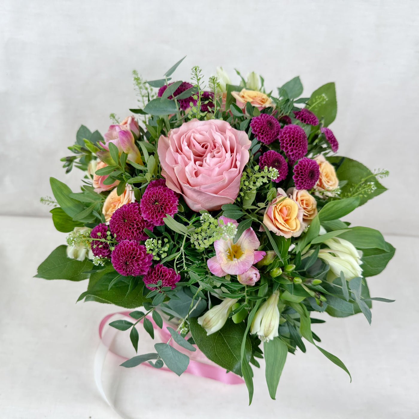 Blumenstrauß mit Rosen - Der Blumenladen Rauch GmbH