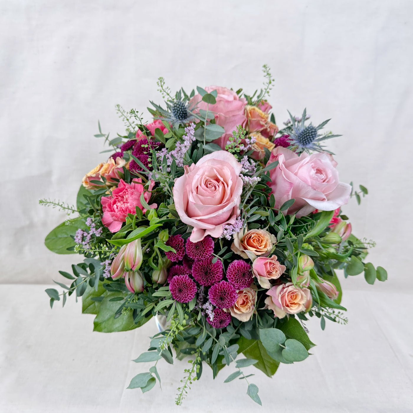 Blumenstrauß mit Rosen